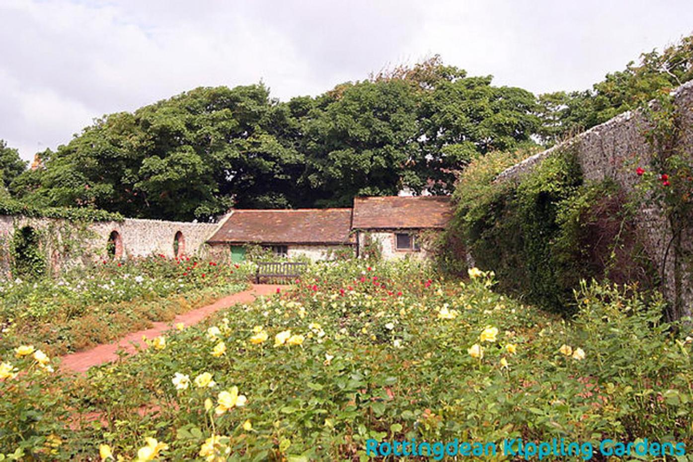 Dean Court Garden - Parking - By Brighton Holiday Lets מראה חיצוני תמונה