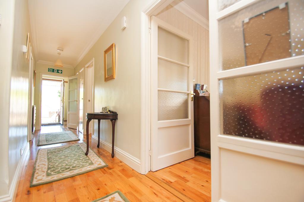Dean Court Garden - Parking - By Brighton Holiday Lets מראה חיצוני תמונה